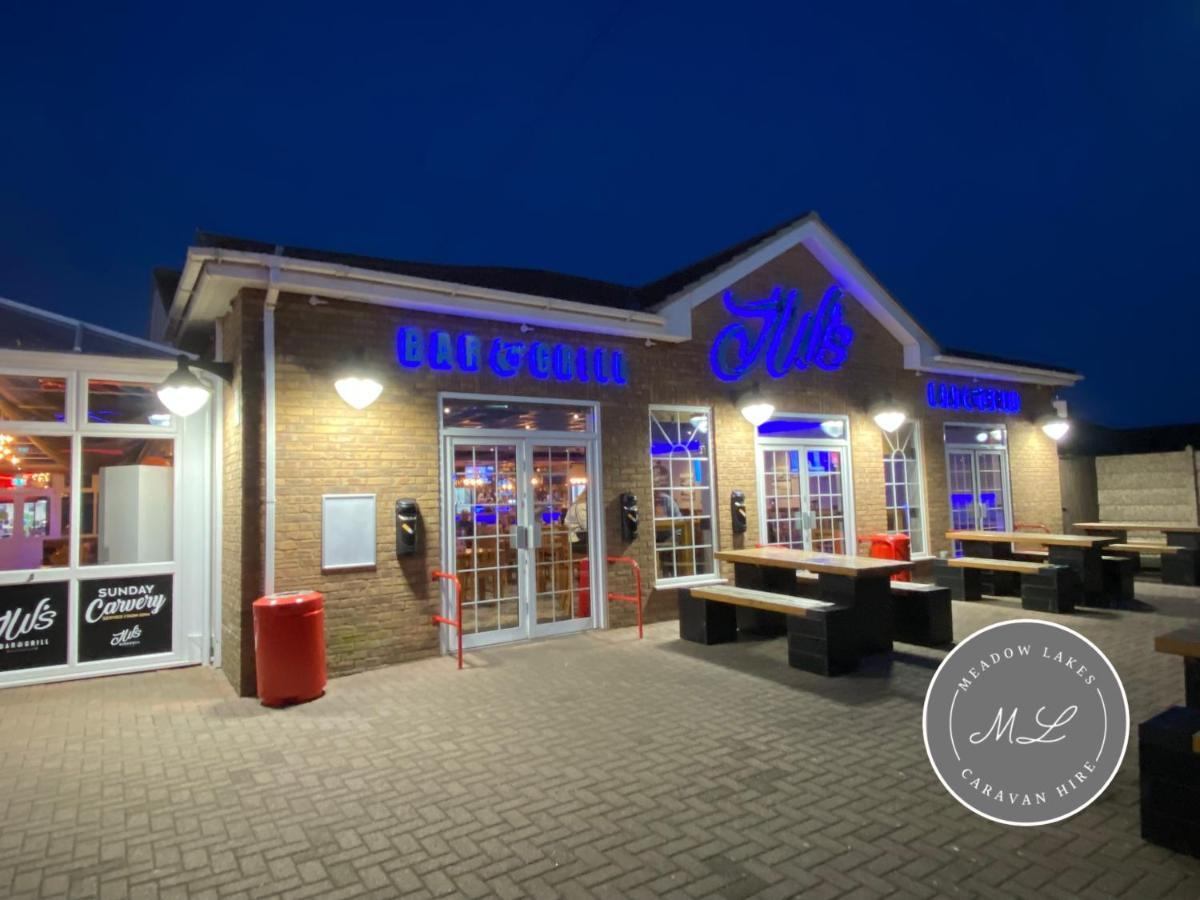 Palm Grove 132 - Pet Friendly, Wifi, Central Heating, Close To Shops And Beach - Meadow Lakes Caravan & Lodge Hire Chapel Saint Leonards Exterior photo